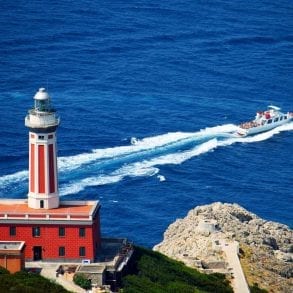Grotta al Faro