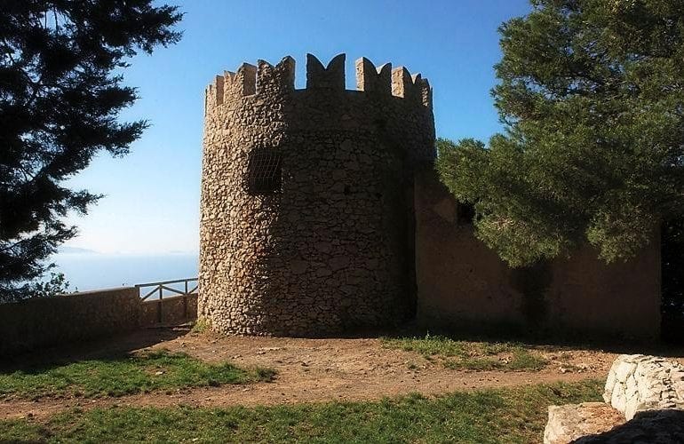Torre Damecuta