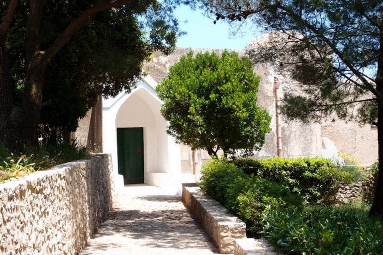 L'esterno dell'eremo