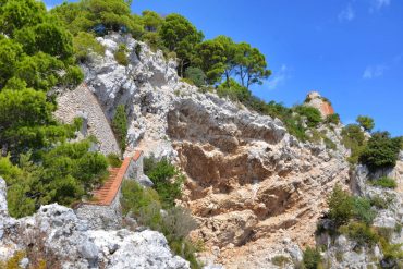 salto faro tiberio parco astarita