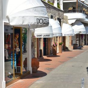 shopping capri