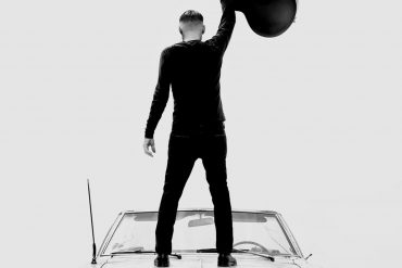 Bryan Adams